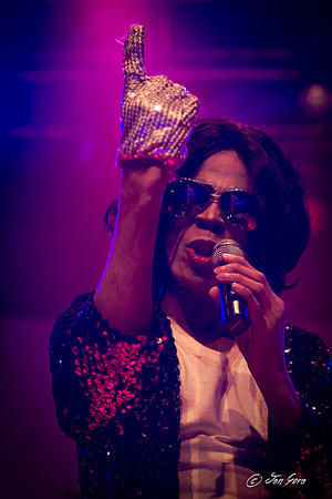 WhosBadHOB20150404-115