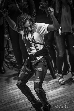WhosBadHOB20150404-160