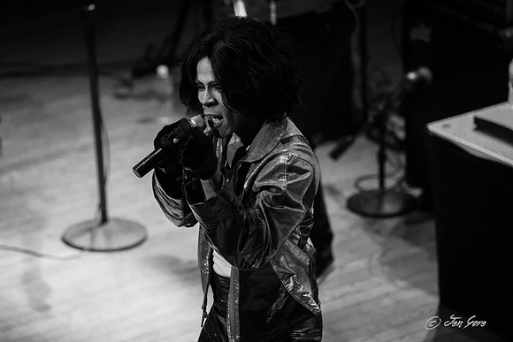 WhosBadHOB20150404-184