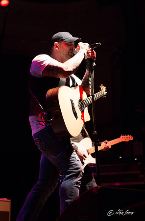 20150212 Christian Kaser Band/Chase Bryant