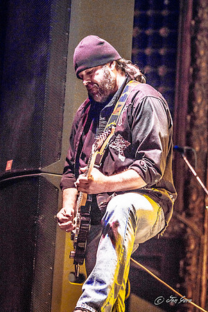 20150212 Christian Kaser Band/Chase Bryant
