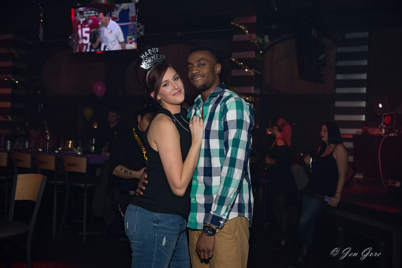 JEN_4305