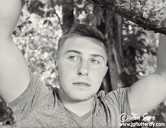 JEN_5850bw