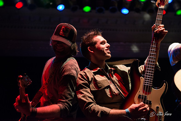 20150212 Christian Kaser Band/Chase Bryant