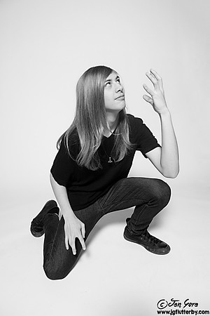 JEN_3838bw