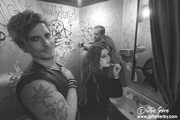 JEN_4411bw