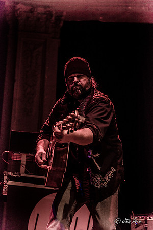 20150212 Christian Kaser Band/Chase Bryant