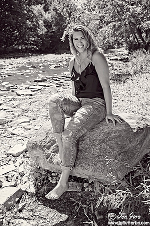 JEN_4836bw
