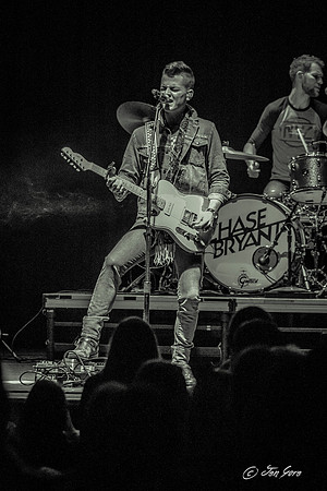 20150212 Christian Kaser Band/Chase Bryant