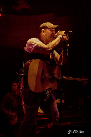 20150212 Christian Kaser Band/Chase Bryant