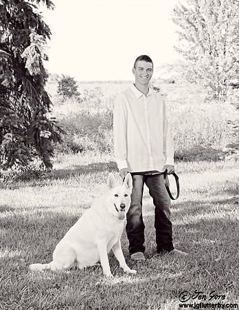JEN_4993bw