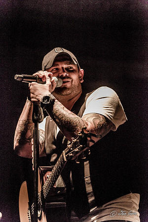 20150212 Christian Kaser Band/Chase Bryant