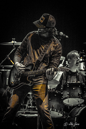 20150212 Christian Kaser Band/Chase Bryant