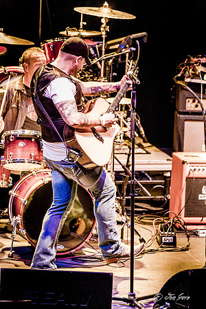20150212 Christian Kaser Band/Chase Bryant