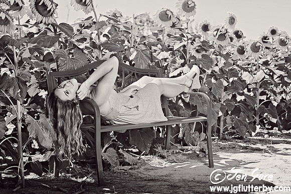 JEN_4701bw