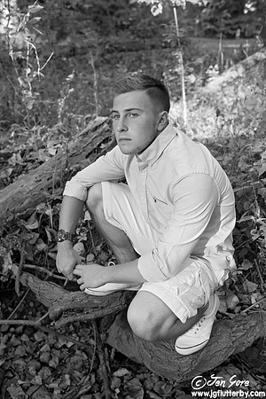 JEN_5909bw