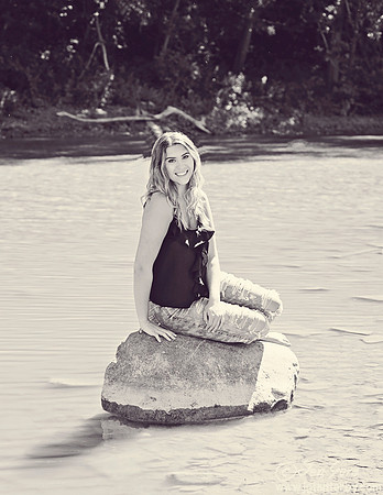 JEN_4783bw