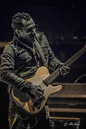 20150212 Christian Kaser Band/Chase Bryant