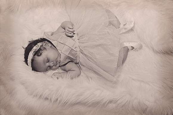 Bryanna-54bw