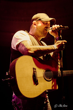 20150212 Christian Kaser Band/Chase Bryant