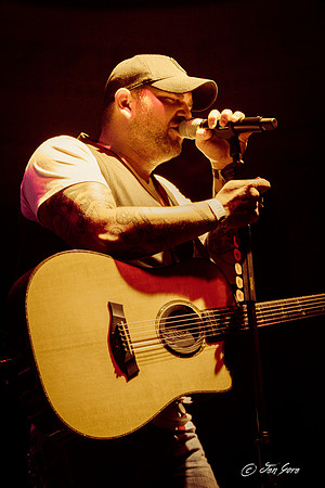 20150212 Christian Kaser Band/Chase Bryant