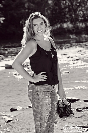 JEN_4852bw