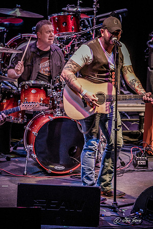 20150212 Christian Kaser Band/Chase Bryant
