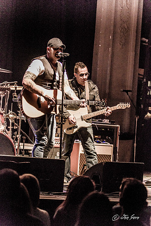 20150212 Christian Kaser Band/Chase Bryant