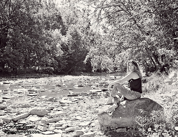 JEN_4822bw
