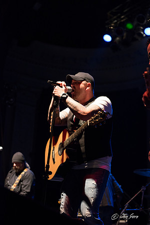 20150212 Christian Kaser Band/Chase Bryant