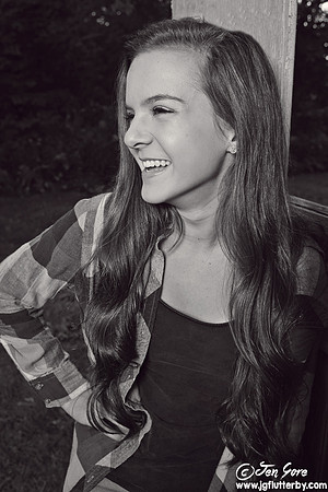 JEN_5729bw